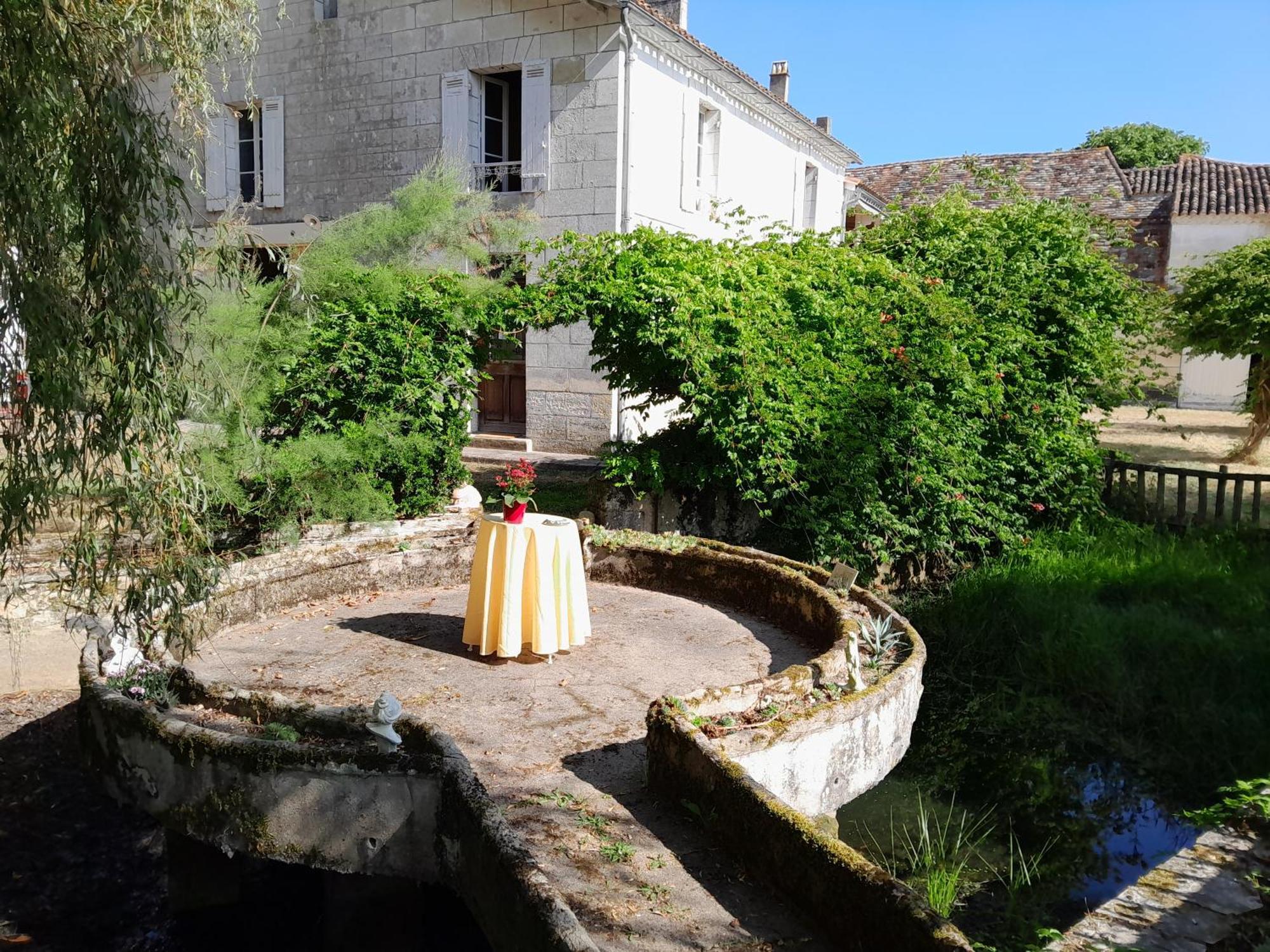 Hotel Domaine Du Baron Saint-Martin-l'Astier Esterno foto